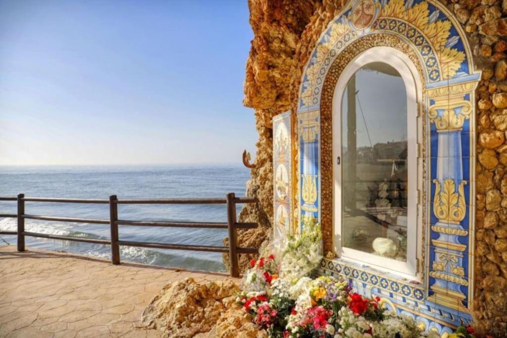 Апартаменти El Rincon De Eli Рінкон-де-ла-Вікторія Екстер'єр фото